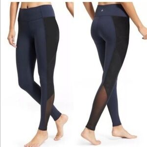 𝅺athleta High Rise Mesh Chaturanga Navy Black Sz S